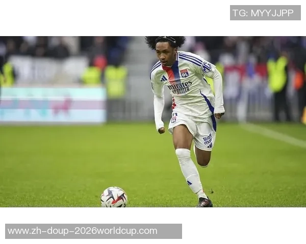 每体：巴萨与马利克-福法纳经纪人触摸，了解未来转会可行性